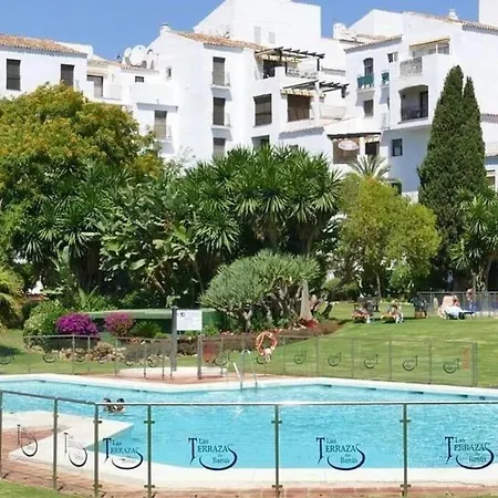 Luxury Apartment In Puerto Banus Free Parking, 100M To Beach & Marina Appartamento