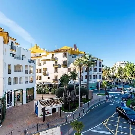 Apartmán Luxury Apartment In Puerto Banus Free Parking, 100M To Beach & Marina Marbella
