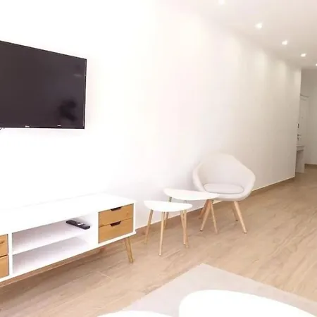 Διαμέρισμα Luxury Apartment In Puerto Banus Free Parking, 100M To Beach & Marina Μαρμπέλλα