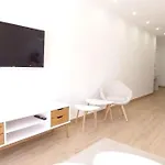 アパート Luxury In Puerto Banus Free Parking, 100m To & Marina マルベーリャ